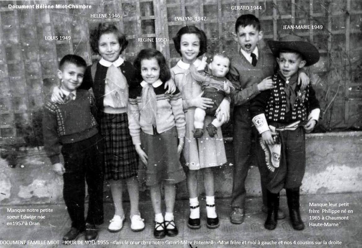 Oran- SDV- 5049- 1955 12 25  Le jour de NOEL chez ma grand mere paternelle.JPG